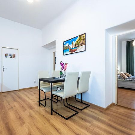 Wenceslas Square 2 Bedroom Apartment Prague Ngoại thất bức ảnh